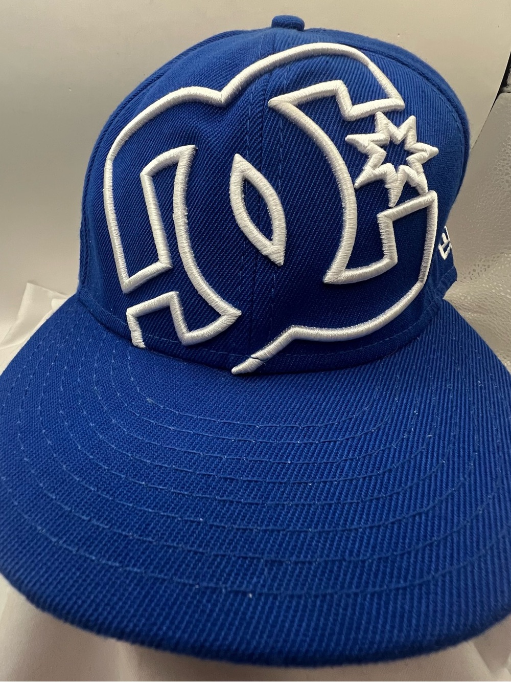 DC Shoes X New Era Fitted hat 59Fifty RARE OLDER STYLE Skating skateboard